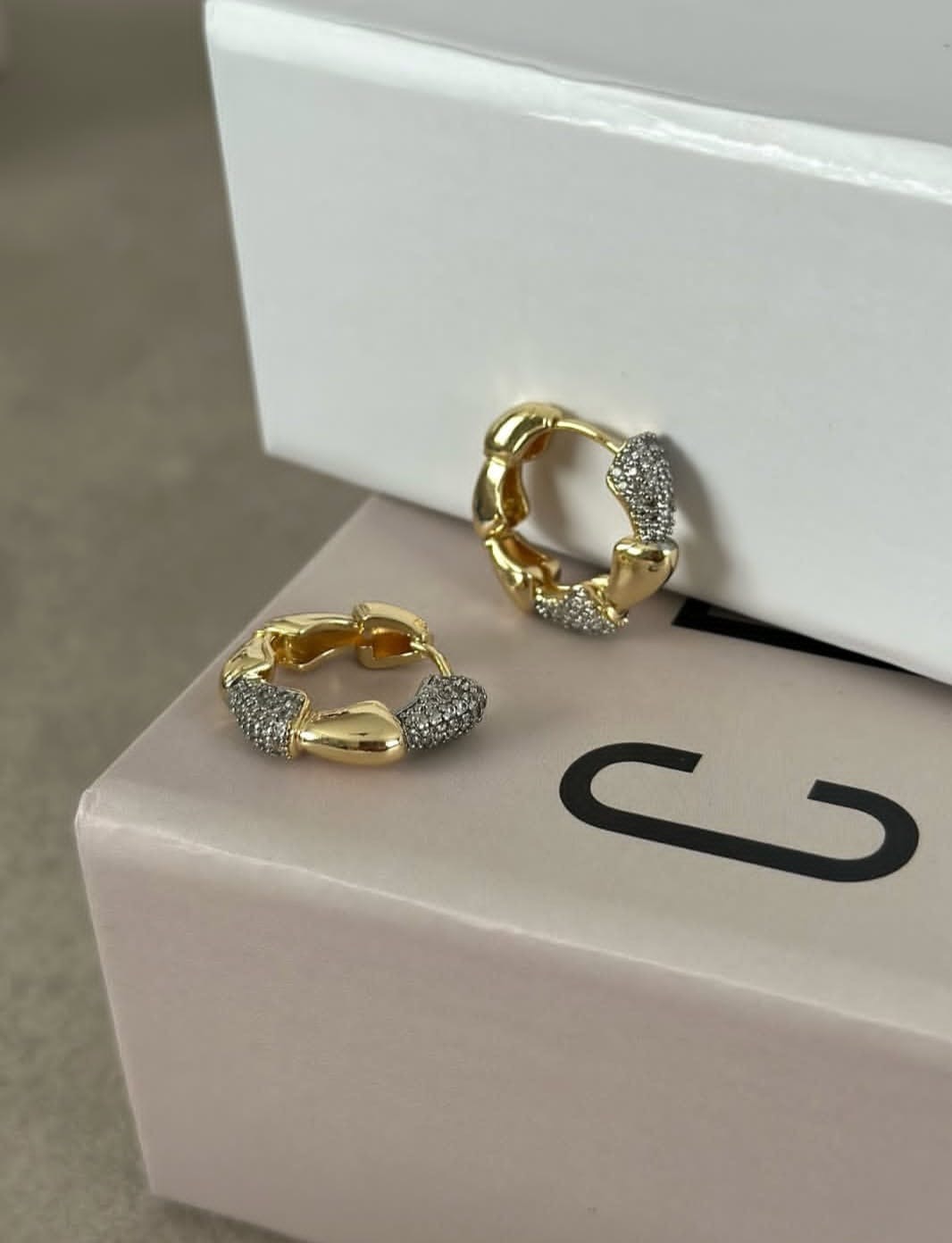Xupping Gold Taşlı Küpe